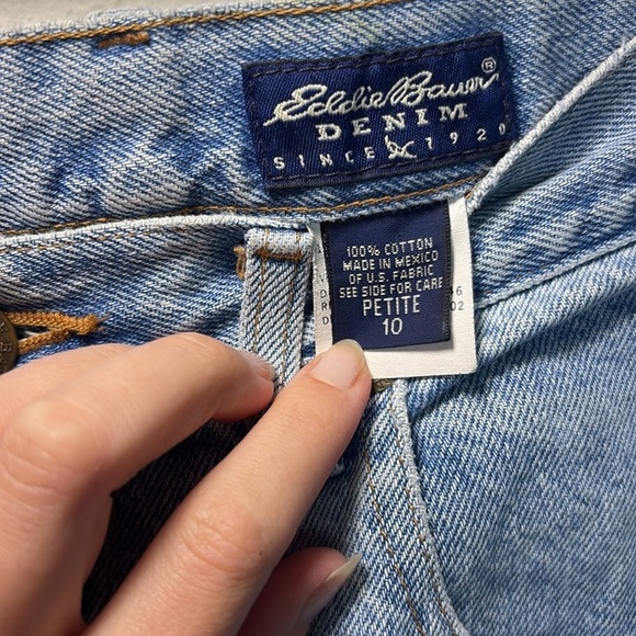 Eddie Bauer Vintage Denim Straight Mom Jeans Classic size 10 petite - Picture 2 of 7